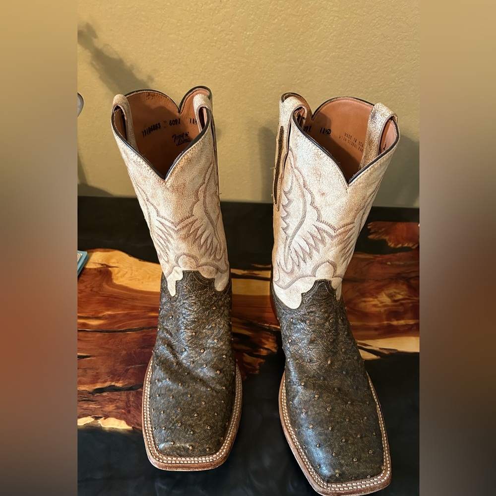 Tony Lama Vale 11” Full Quill
